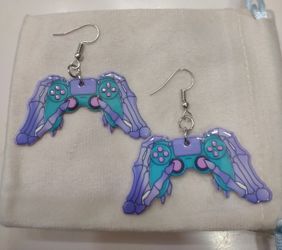 Skeleton Hands Earrings
