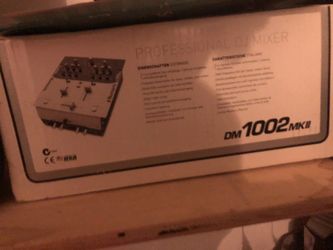 Profesional DJ mixer