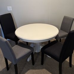 Dining Room Table with 4 Chairs