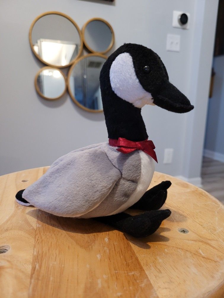 Ty Beanie Baby Loosy the Goose Plush