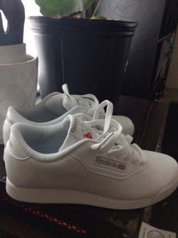 Reebok Womens Shoes Size 7