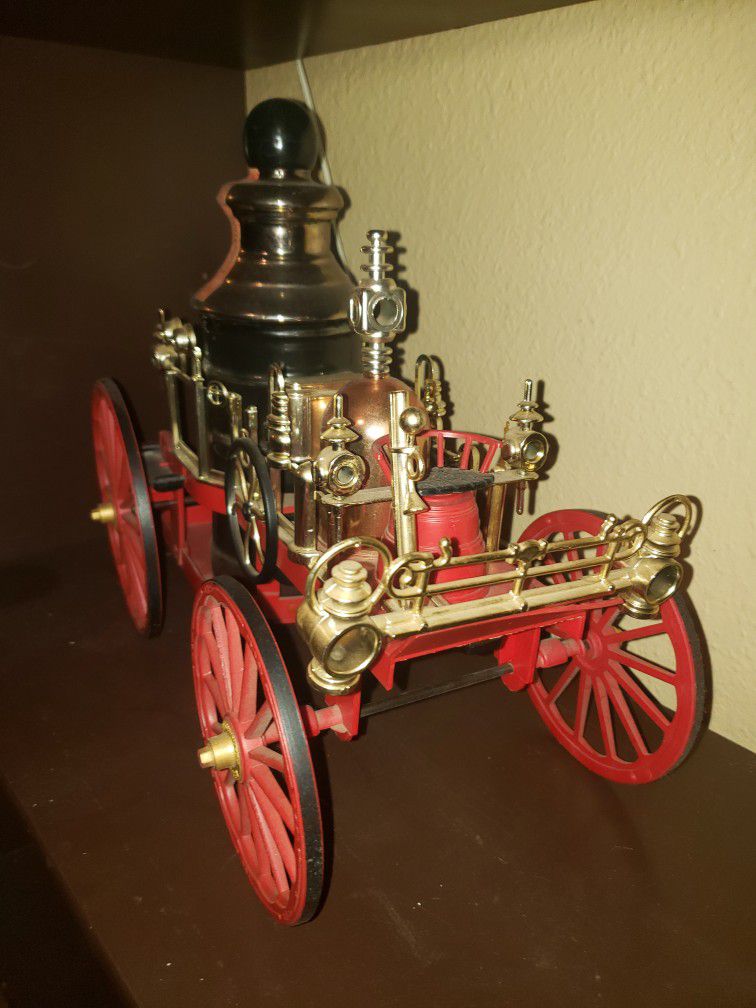 Antique  Red  Collectable Cars