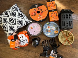 NEW Halloween Items and Decor