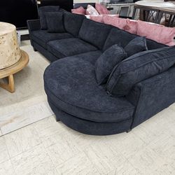 New Sectional - 2 Colors 
