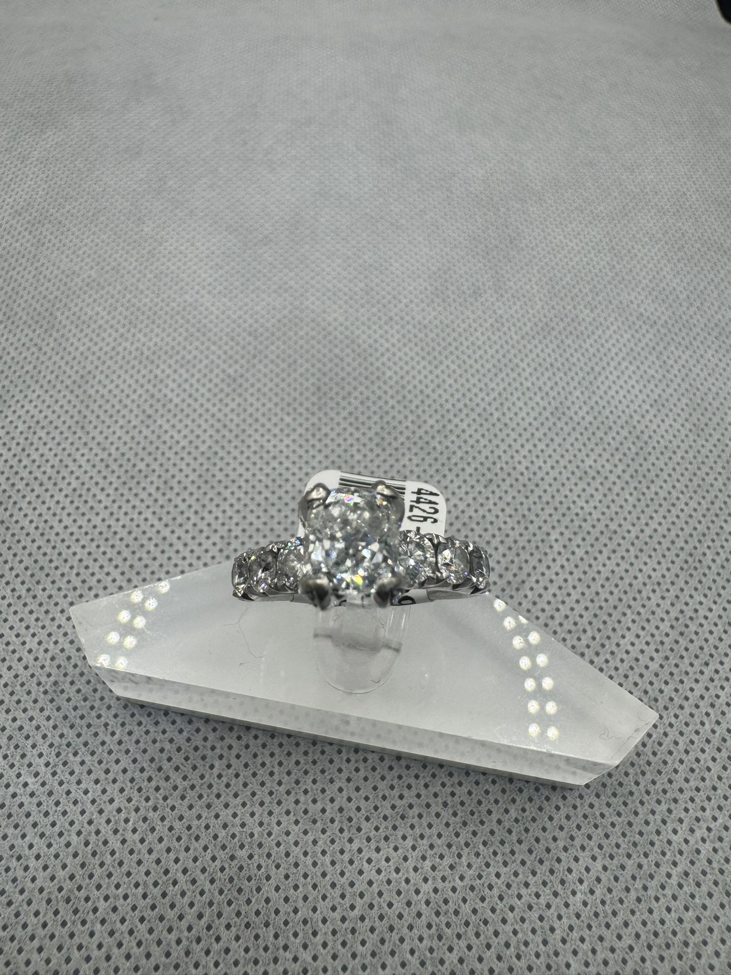 14kt, Diamond Ring 5.9g