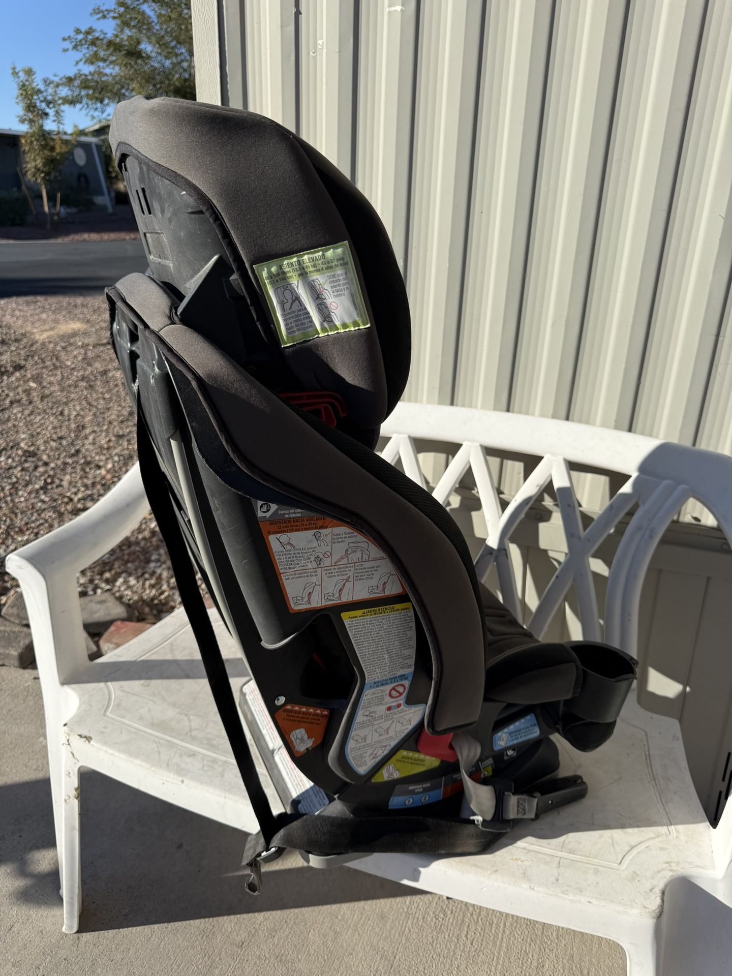 Graco SlimFit 3-in-1 Convertible Car Seat