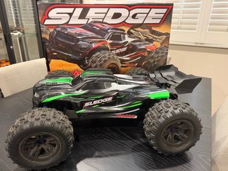 Traxxas Sledge 6S Monster Truck