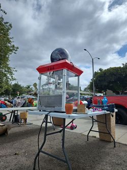 Popcorn machine
