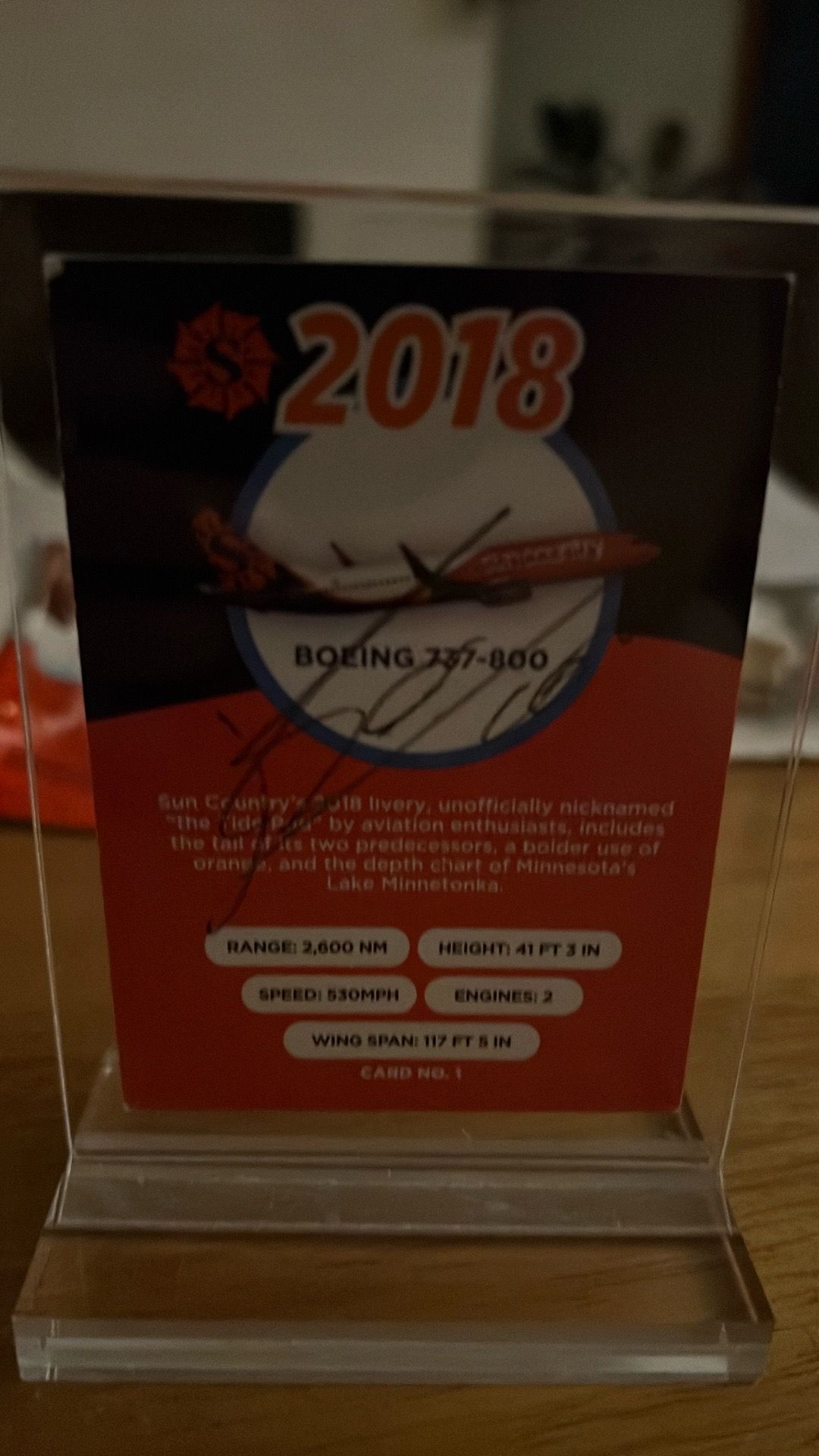Messi’s autograph on sun country airplane