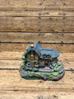 Thomas Kinkade “Heather’s Hutch” Enchanted Cottage Figurine