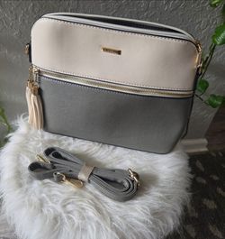 Elimpaul Crossbody bag