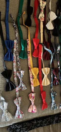 25 Bow Ties