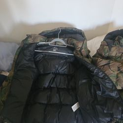 Mens camo polo puffer coat
Polo Ralph Lauren