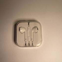 Apple EarPods Headphones