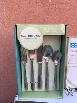 Juego de cucharas y tenedores