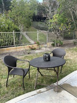 Outdoor Table & 2 Chairs