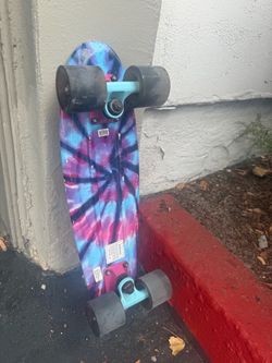 Mini skate board
