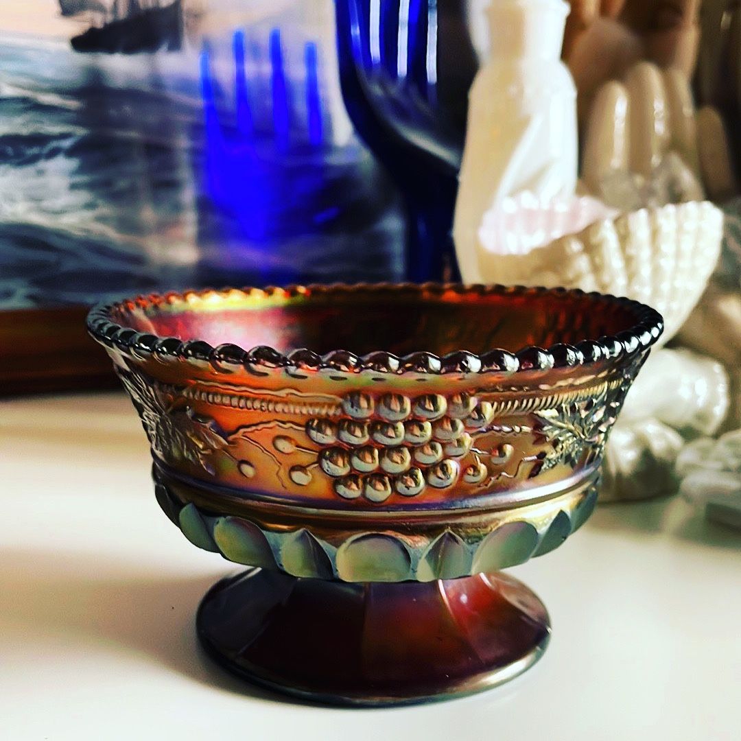 Northwood Grapes And Cable Footed Bowl