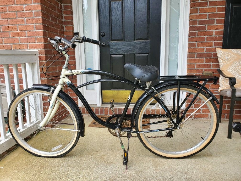 Schwinn Riverside 26" Women's Bike