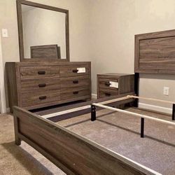 4-PIECE QUEEN Brand New Bedroom Set, Pay Down, Take now with Finance, New 