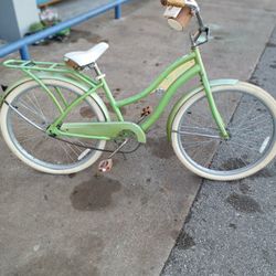 Huffy Neil Lusso Lime Green 26 Inch Beach Cruiser