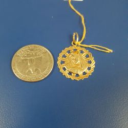 Pendant Religious  10k 3.3gr