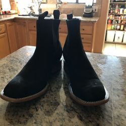 Black Boots