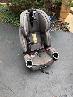 Graco Convertible Car Seat with Cup Holders
