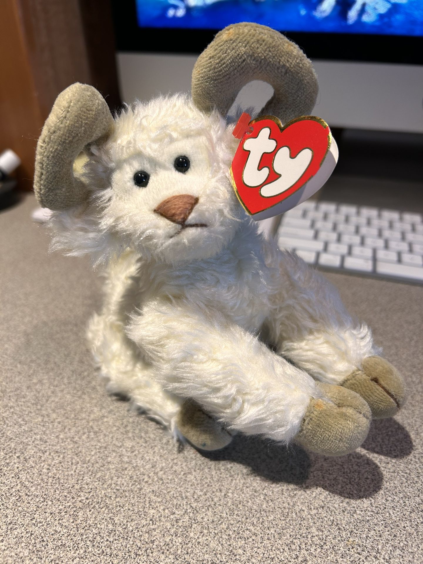 RARE RETIRED 1993 TY BEANIE BABY RAMSEY THE RAM WITH PVC PELLETS/ERRORS