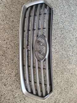 Hyundai Santa Fe grill