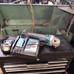 Brushless 18v Makita Grinder, Battery,Charger 