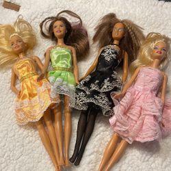 4 Barbies Fashionista