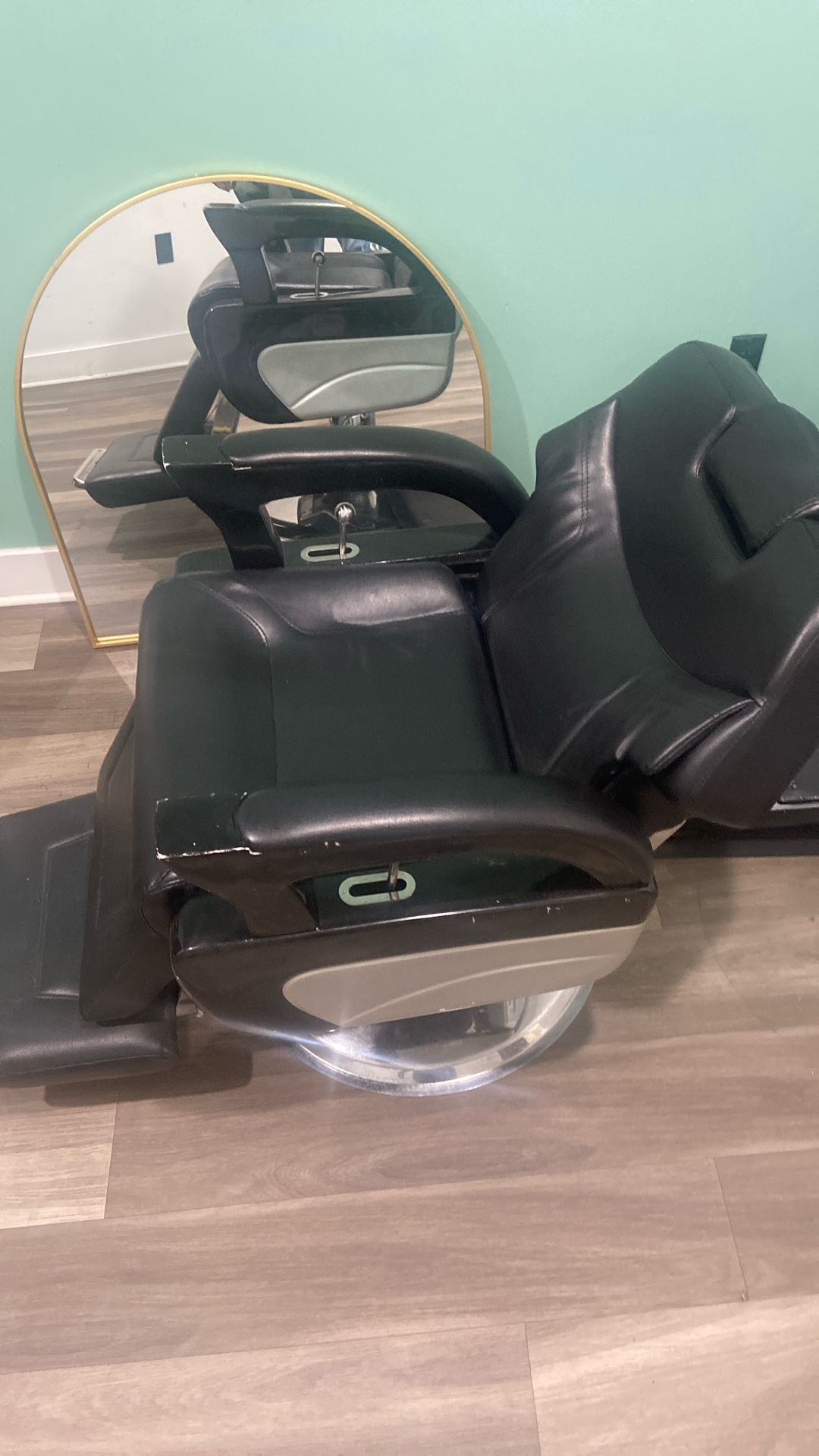 Barber chair (AGS)