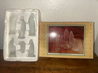 Vintage Frosted Glass Nativity Set