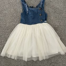 Girls Size 5 Calvin Klein Dress