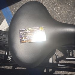 Stretch Cruiser  Great RideDisc Brakes Only One Left 