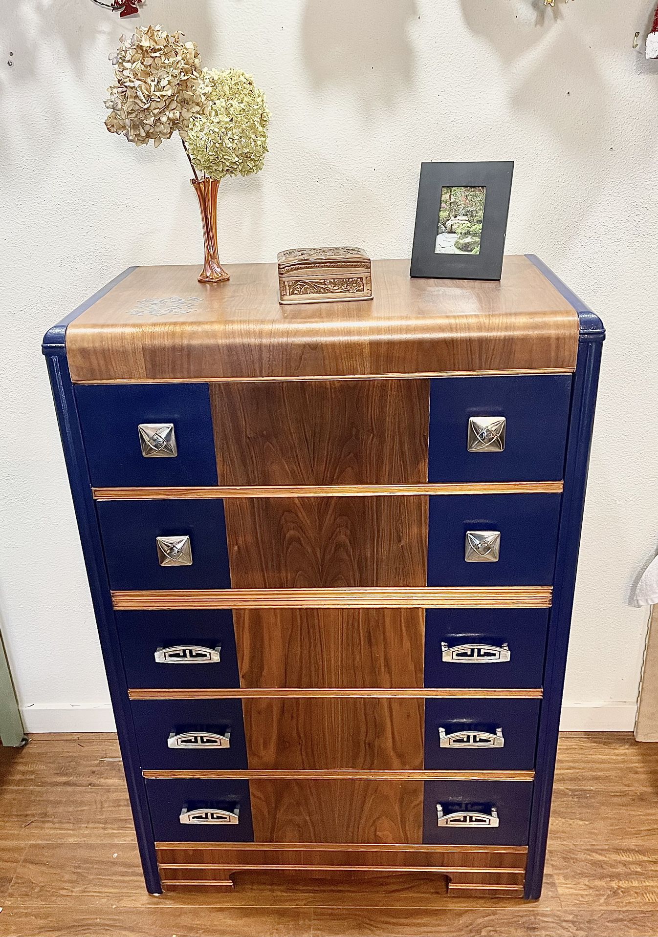 Beautiful Art Deco Chest Of Drawers