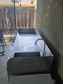 Stainless steel sink