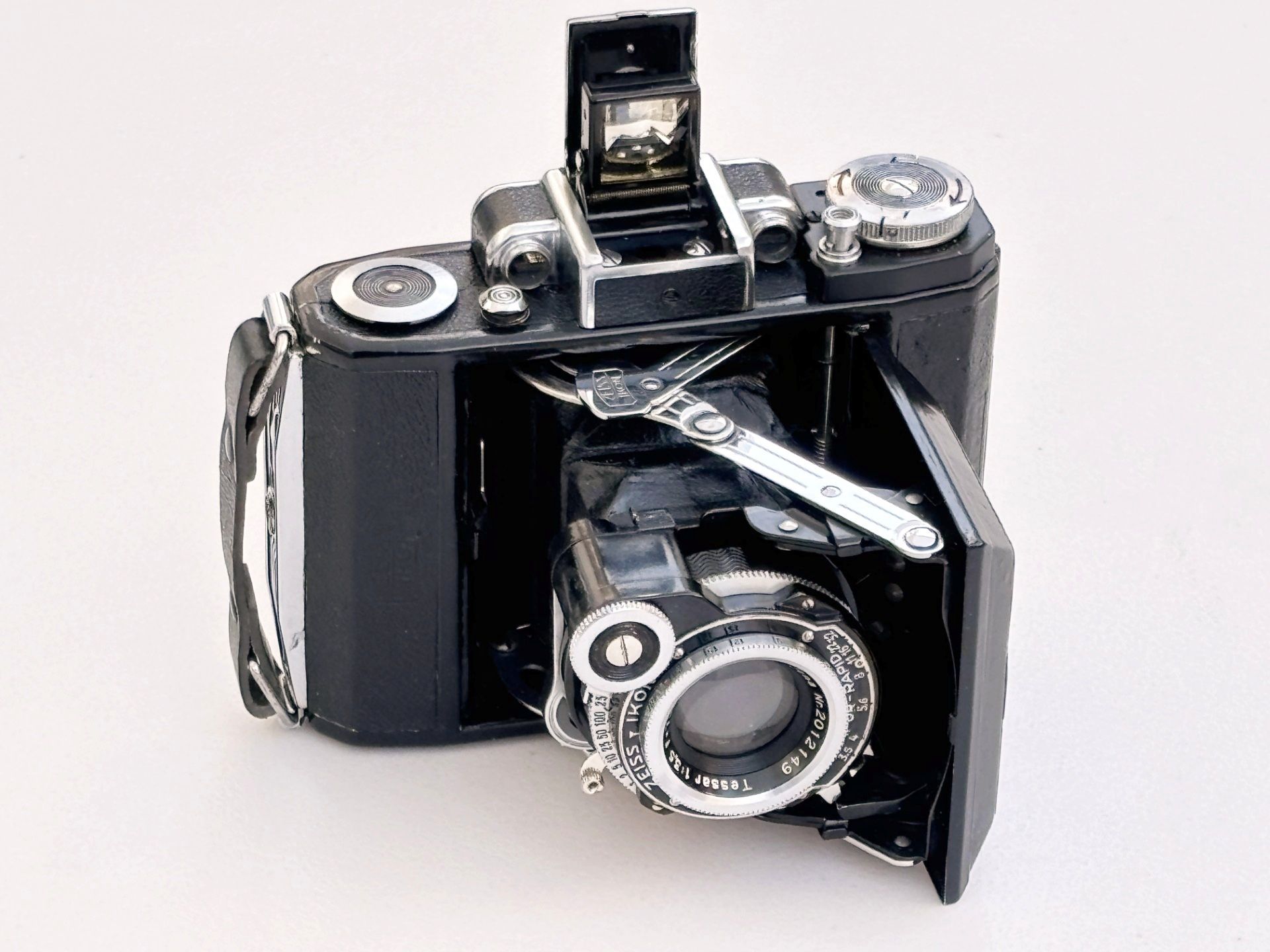 ZEISS IKON SUPER IKONTA A 5.7x3.8cm