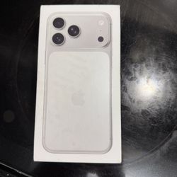 Apple Iphone 17 Pro Max Box