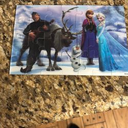 Disney Frozen 28 Pc Lenticular Puzzle