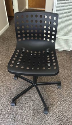 Swivel chair