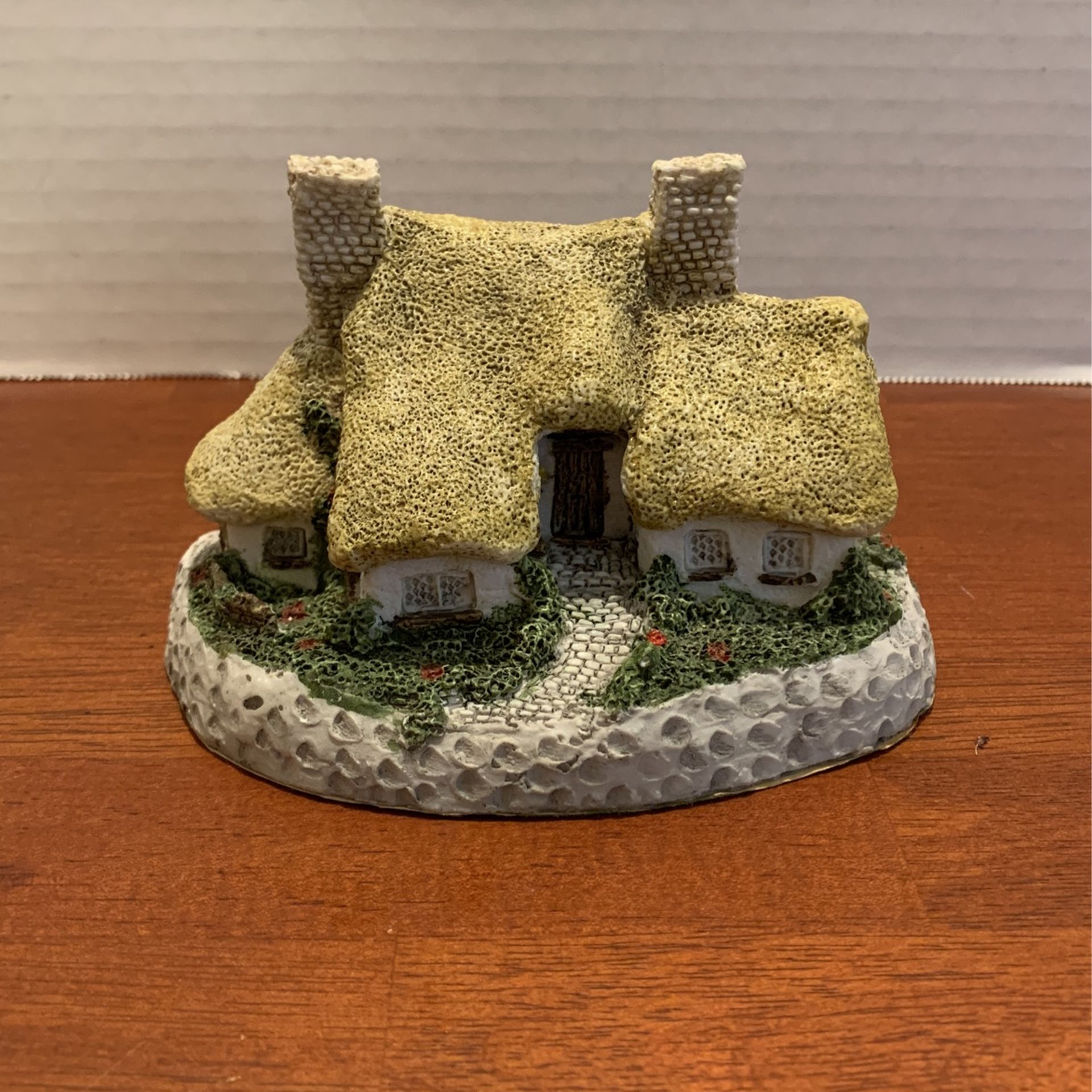Vintage Gnomes Homes The Boyds Collection Handmade The Old Stone House 5 1/2” X 4” X 3” L16