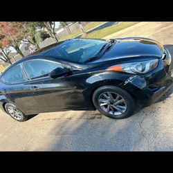 2012 Hyundai Elantra