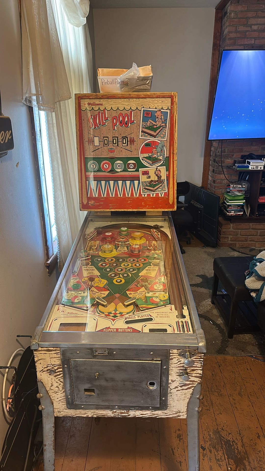 Antique Pinball Machine - Skill Pool By Williams