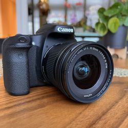 Canon EOS 70D with 2 lenses, 3 batteries and charger