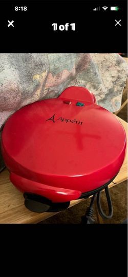 New quesadillas maker with instructions and recipes
