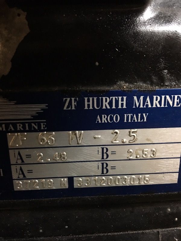 ZF 63 IV RATIO 2.5:1. (PAIR). JUST REBUILT ZF MARINE TRANSMISSIONS