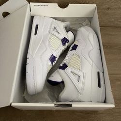 Jordan 4 Retro Metallics