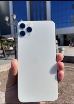 𝚒𝙿𝚑𝚘𝚗𝚎 11 pro max